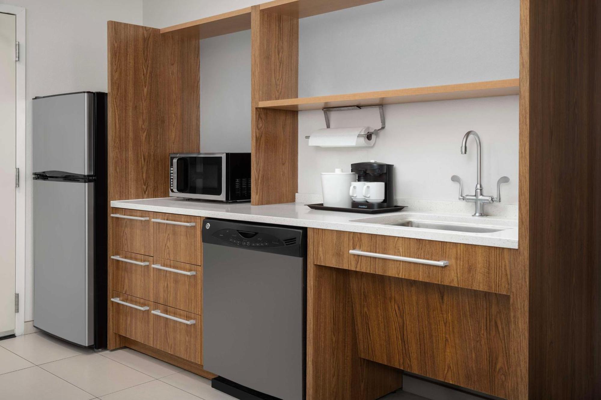 Home2 Suites By Hilton Tallahassee State Capitol Екстер'єр фото